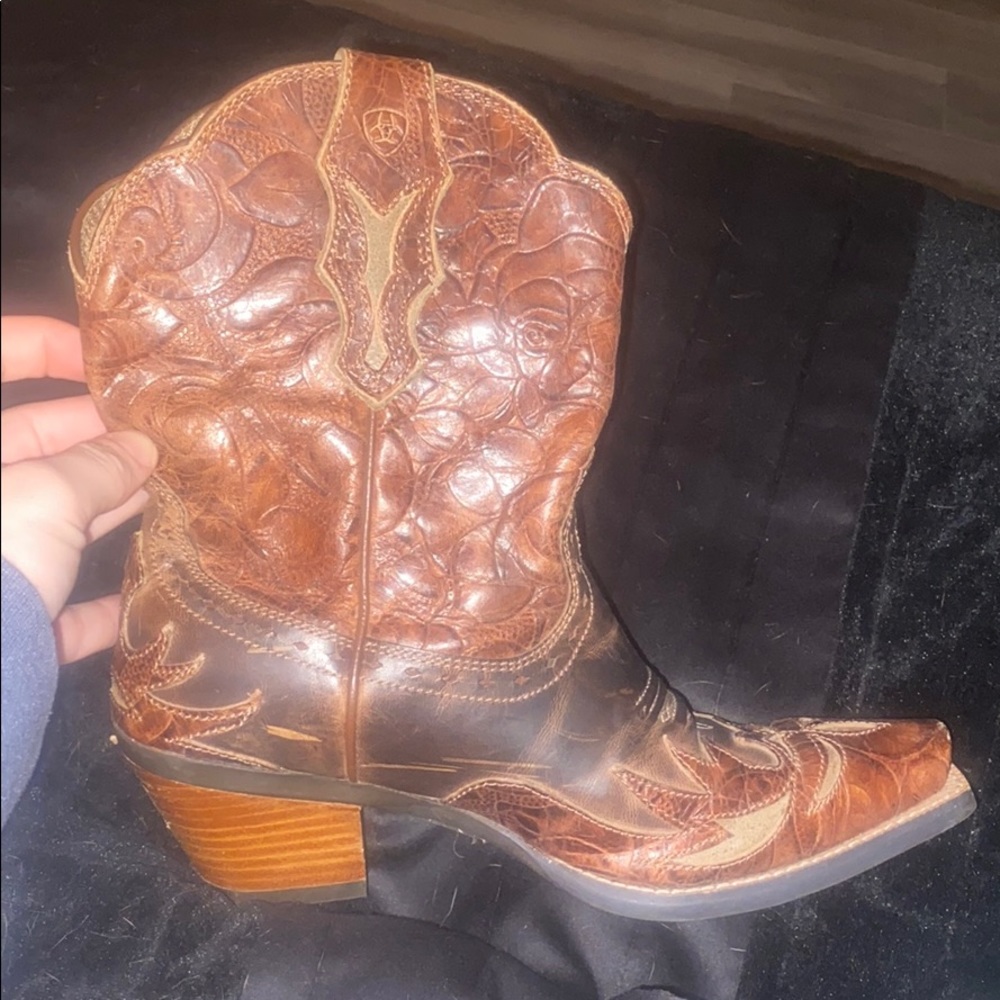 Like New Barely Used - image 1